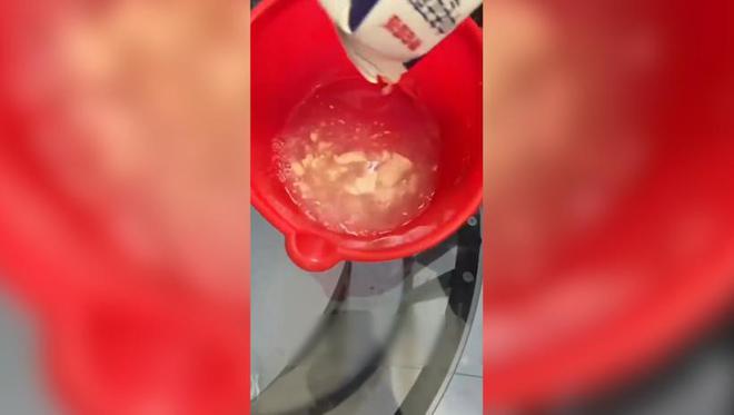 变致腹泻厂家：因暴晒变质!撞名知名不朽情缘平台“特伦搭档”保质期内(图2)